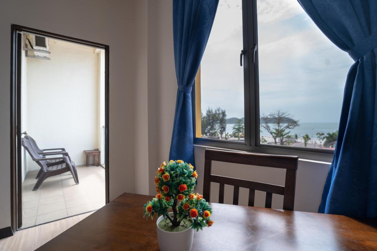 Paretto Seaview Hotel Pantai Cenang  Buitenkant foto