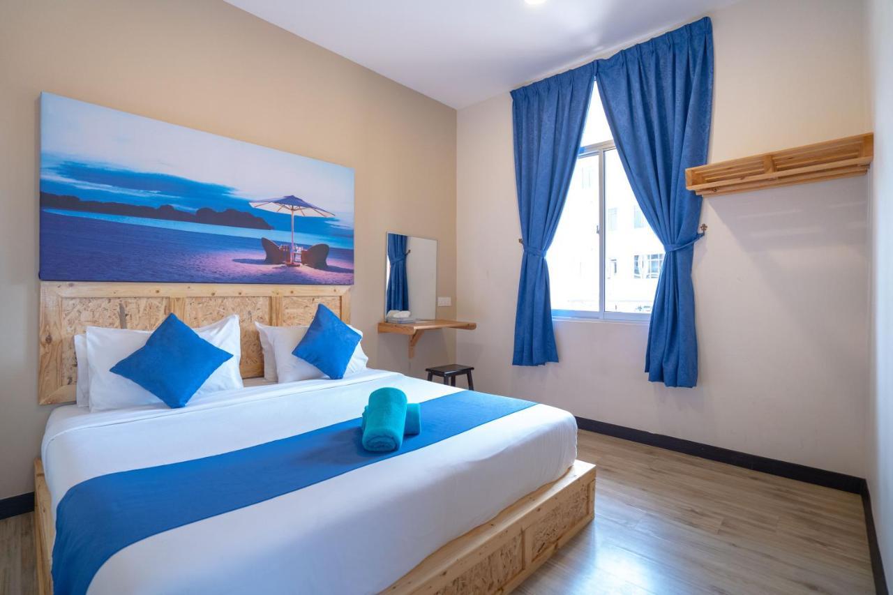 Paretto Seaview Hotel Pantai Cenang  Buitenkant foto